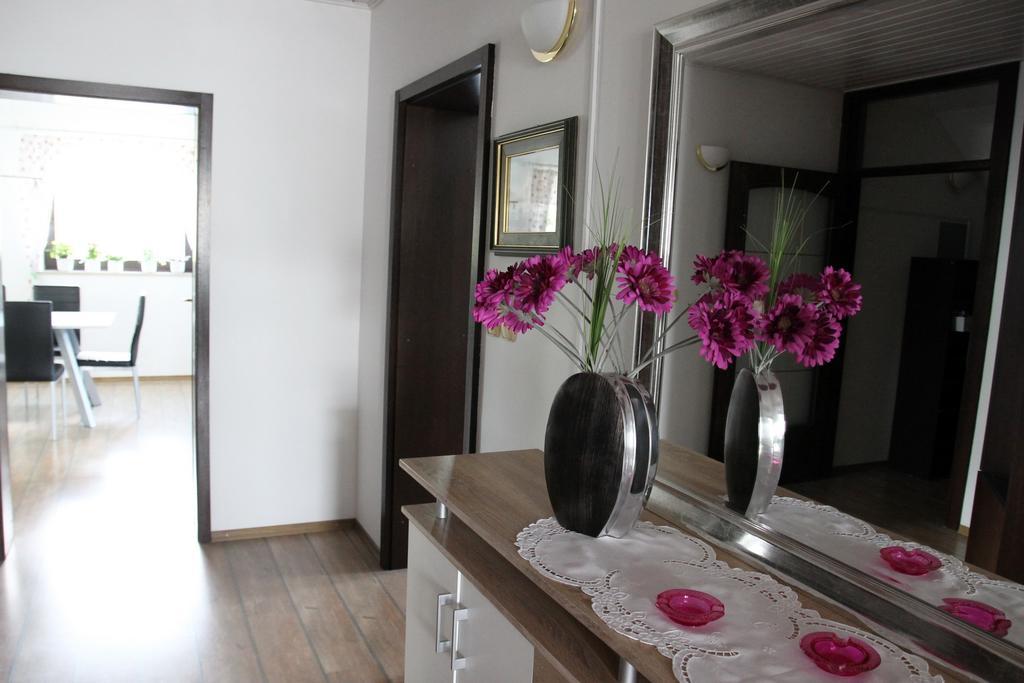 Lake House Apartment メドヴォデ エクステリア 写真
